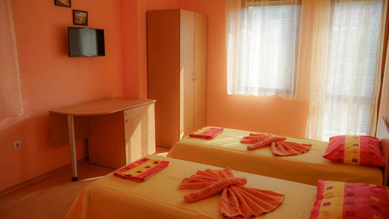 Tatyana Guest House Byala  Exterior photo